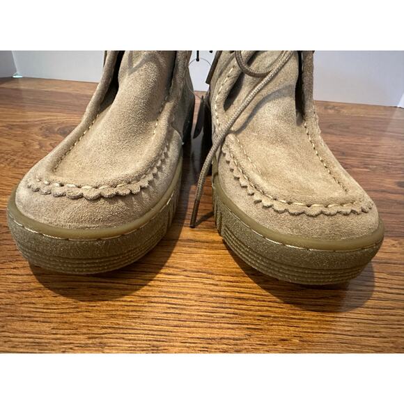 Comfortiva Women’s Holland Lace Up Suede Booties – Taupe – Size 6 – NWOB - Picture 4 of 12